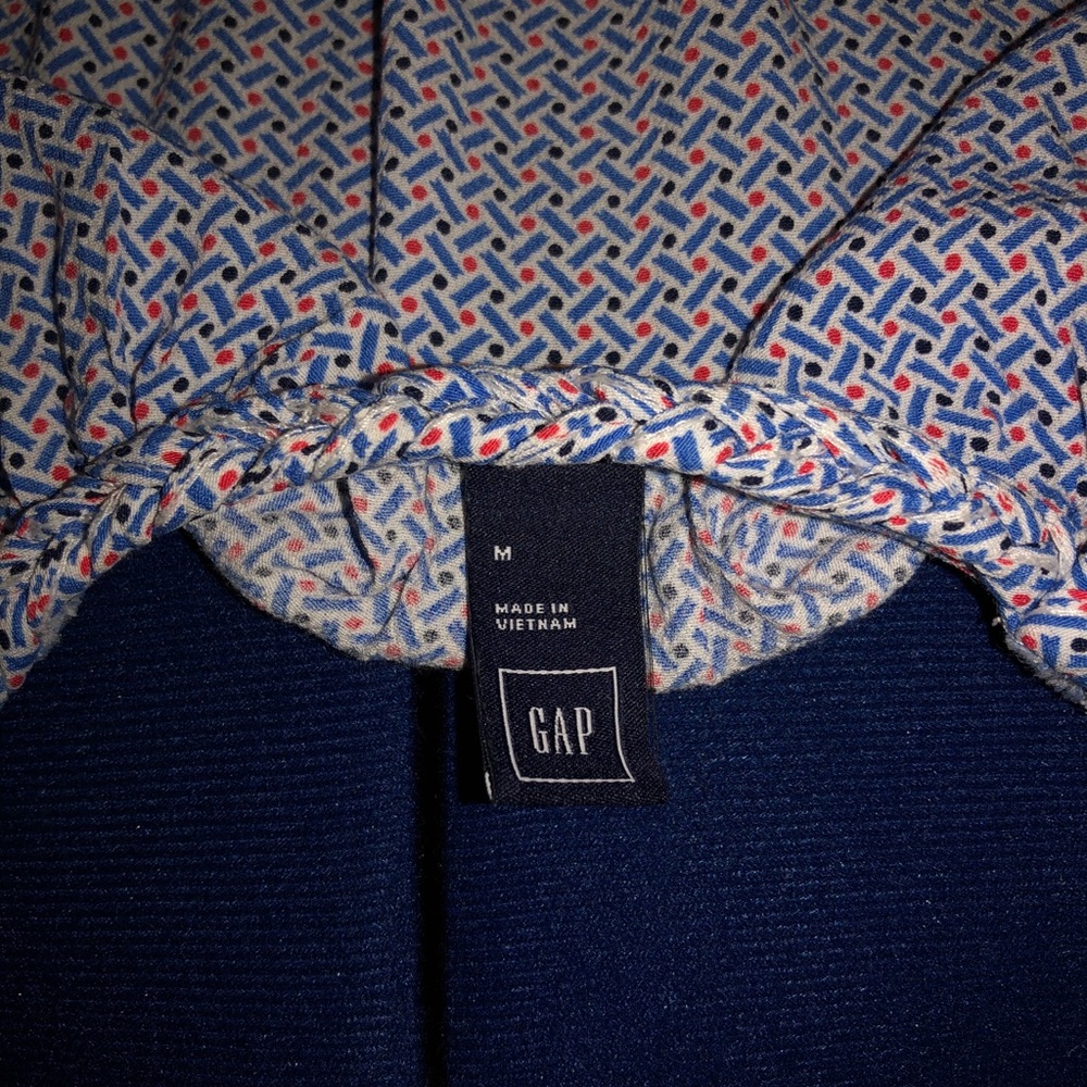 GAP Patterned Tank Top - Picture 6 of 6